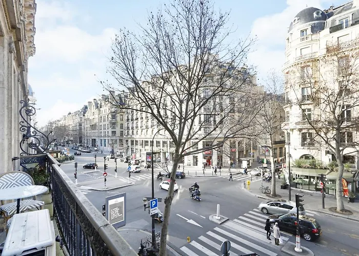 Pick A Flat\'s Apartments in Opéra - Rue de Richelieu